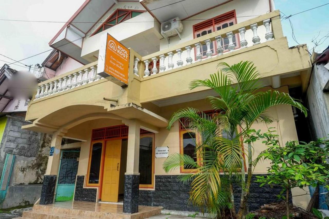 Koolkost Near Fakultas Teknik Ugm Male Only - Minimum Stay 6 Nights Kejayan Екстериор снимка