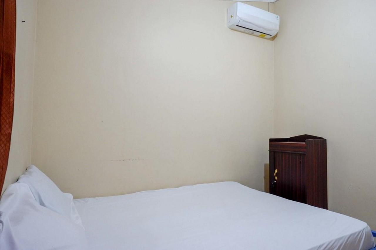 Koolkost Near Fakultas Teknik Ugm Male Only - Minimum Stay 6 Nights Kejayan Екстериор снимка